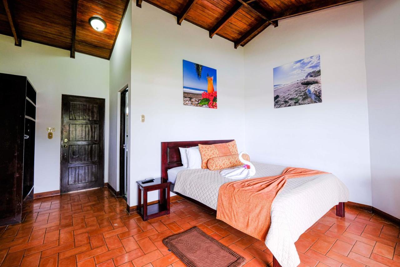 Hotel Terraza Del Pacifico Jaco Luaran gambar